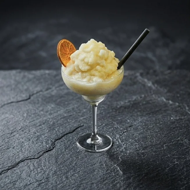 Piña Colada en restaurante tailandés Chamberí